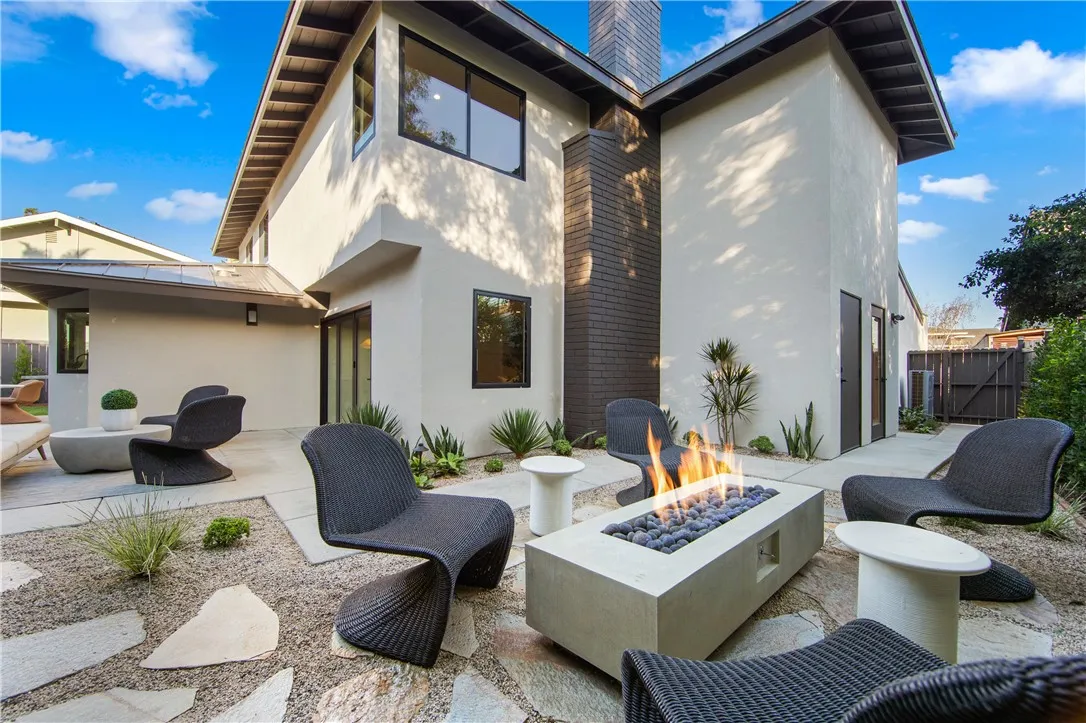 19321 Manor Point Circle, Huntington Beach, California 92648 home-pic-51