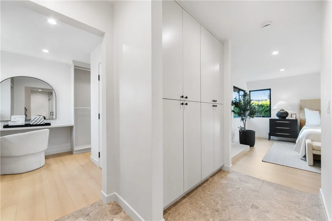 19321 Manor Point Circle, Huntington Beach, California 92648 home-pic-36