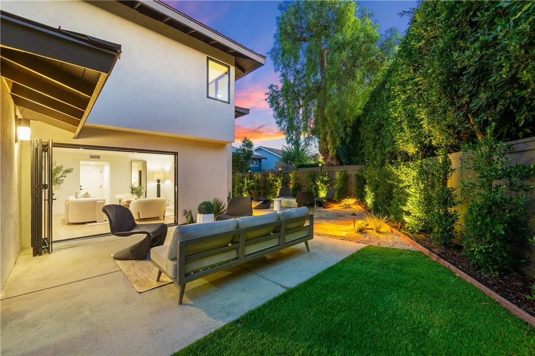 19321 Manor Point Circle, Huntington Beach, California 92648 home-pic-65