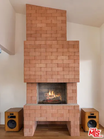 176 Jaxine Drive, Altadena, California 91001
