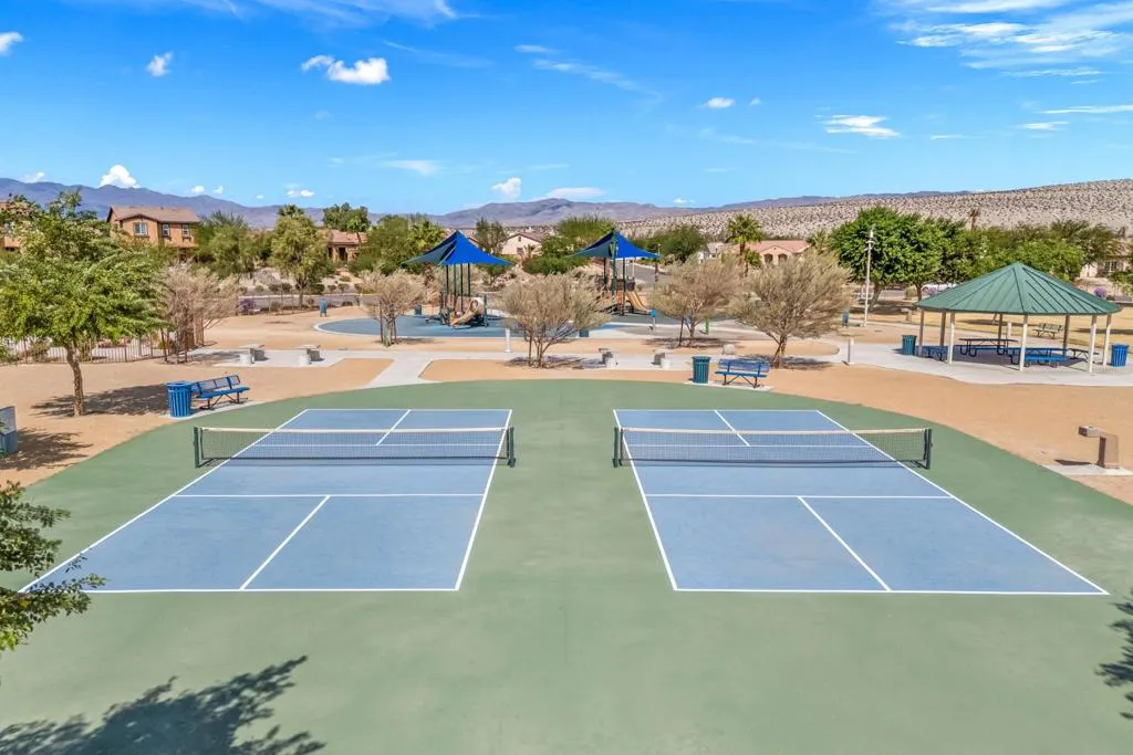 67364 Rio Plata Road, Cathedral City, California 92234 home-pic-2