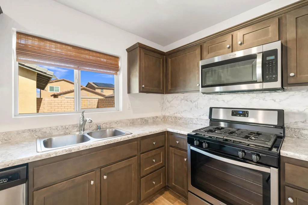 67364 Rio Plata Road, Cathedral City, California 92234 home-pic-16