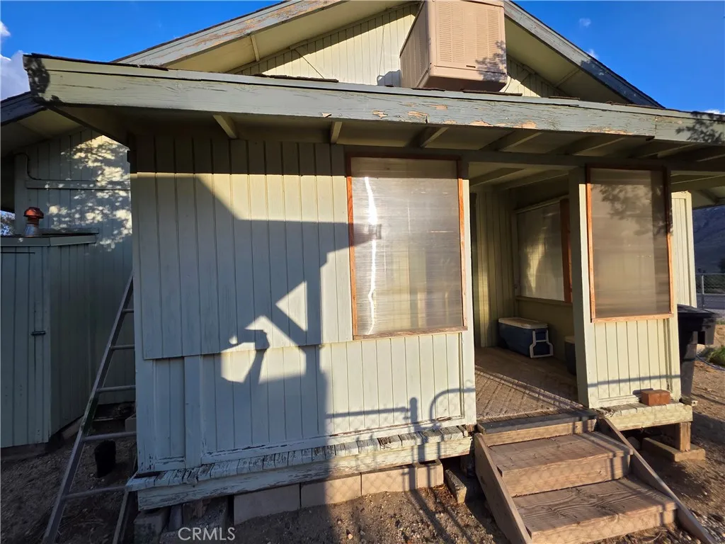 14055 Palm, Cabazon, California 92230 home-pic-4