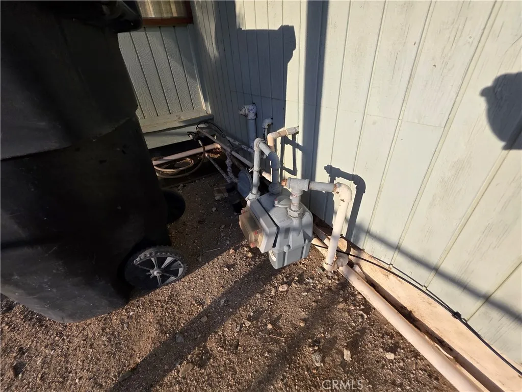 14055 Palm, Cabazon, California 92230 home-pic-3