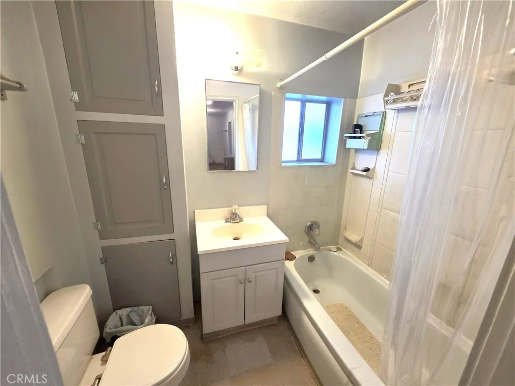 14055 Palm, Cabazon, California 92230 home-pic-18