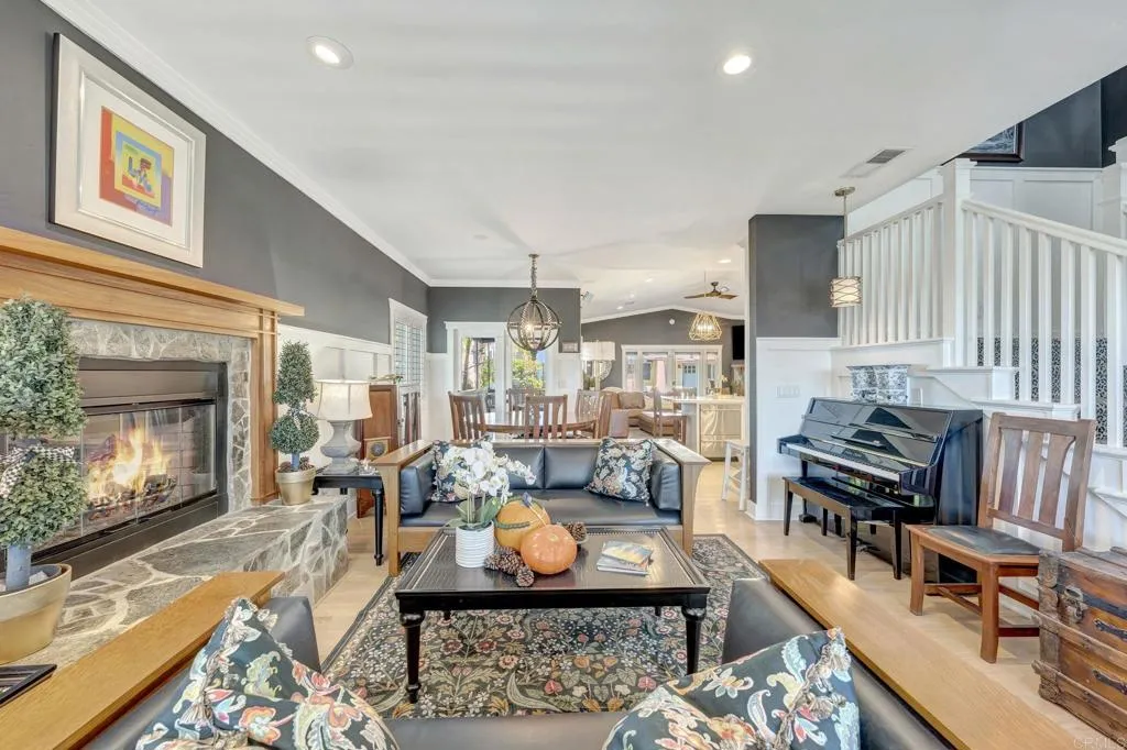 4620 Narragansett Avenue, San Diego, California 92107 home-pic-16