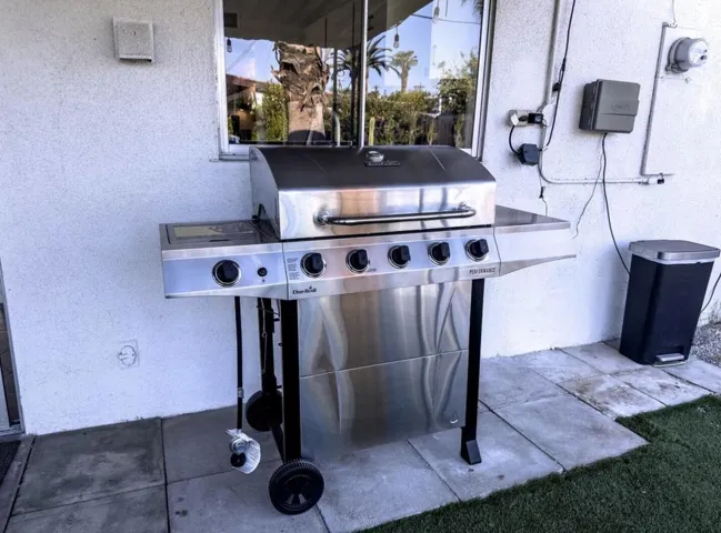 Screenshot 2025-10-20 at 7.08.33PM