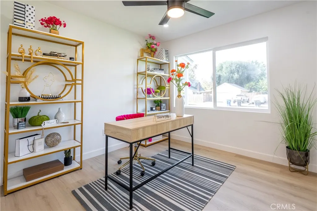 7516 San Juan, Riverside, California 92504 home-pic-16