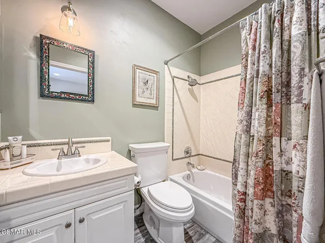gBedroom2 Ensuite4