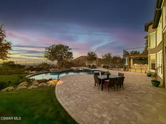 nDusk Exteriors4