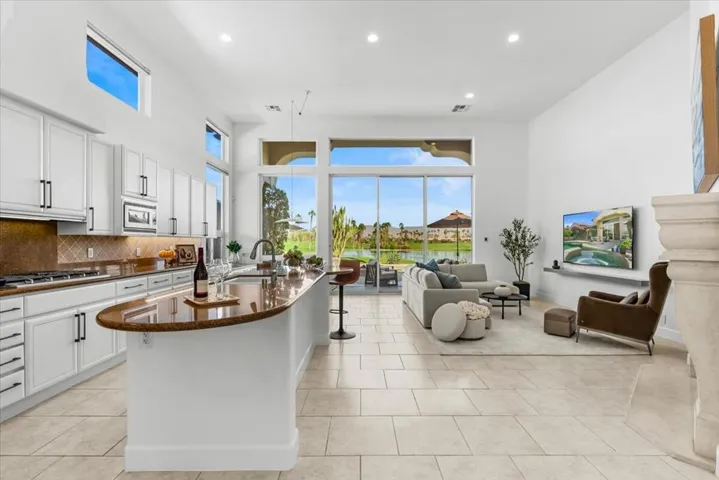 13-79370 Mission Dr W-11
