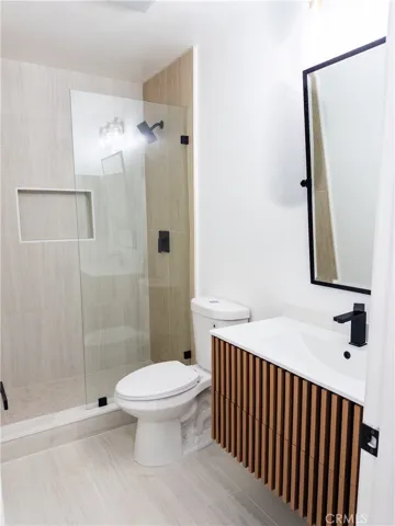 6208 Hartford, Yorba Linda, California 92887
