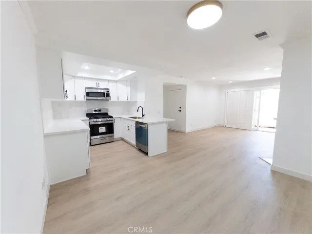 6208 Hartford, Yorba Linda, California 92887