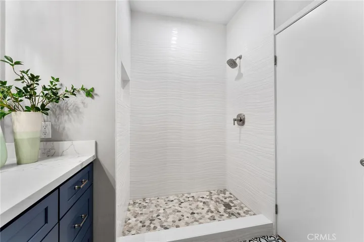 The wavy design in the tile evokes the feeling of being at the ocean. Oh wait. You are! How perfect to compliment the beach life that awaits for you. New new new for you you you.