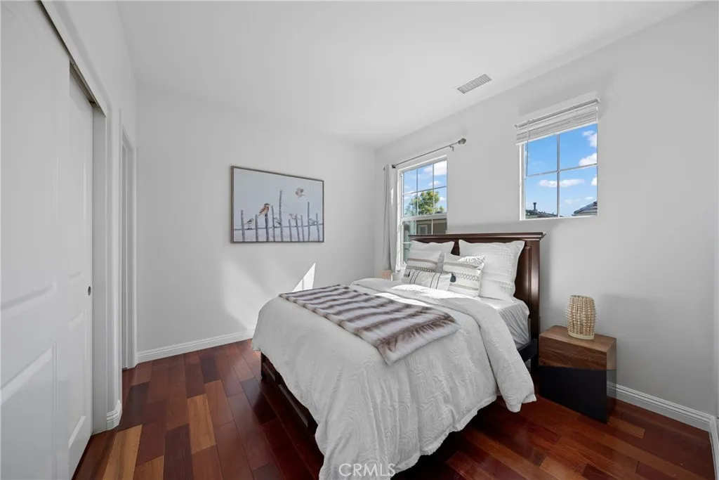 26 Twin Gables, Irvine, California 92620 home-pic-15