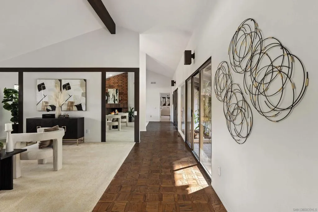 , La Jolla, California 92037 home-pic-29