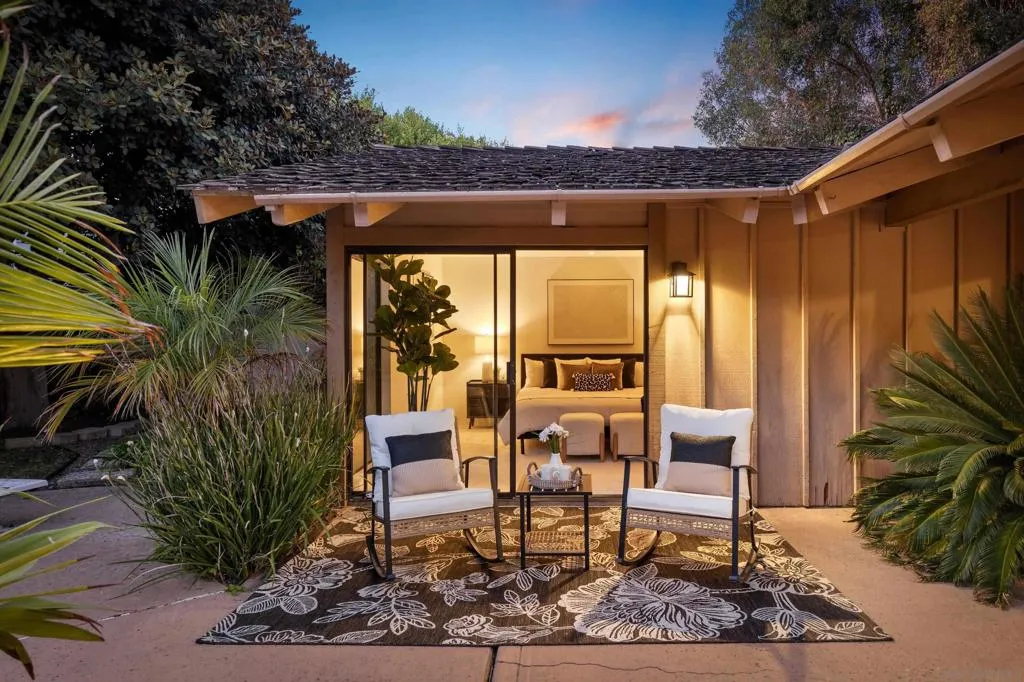 , La Jolla, California 92037 home-pic-22