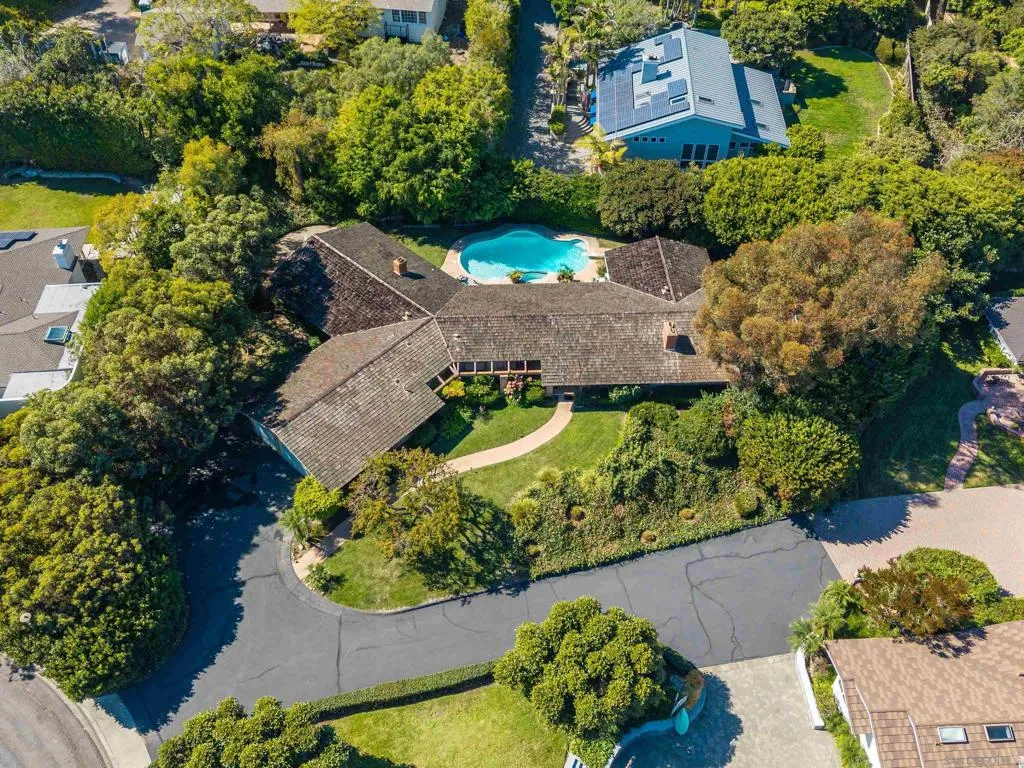 , La Jolla, California 92037 home-pic-4