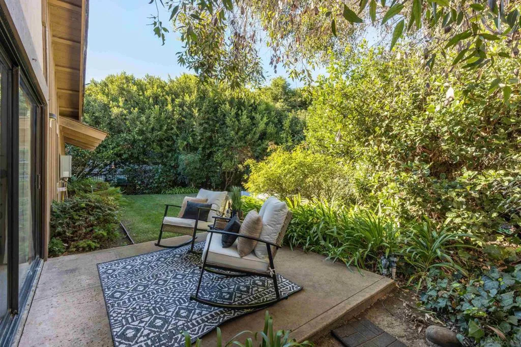 , La Jolla, California 92037 home-pic-27