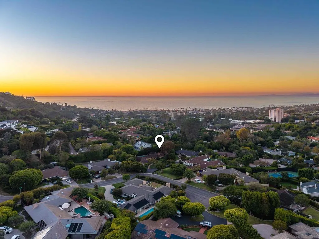 , La Jolla, California 92037 home-pic-7