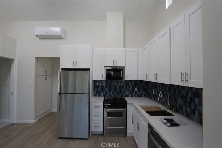 664 S Coast Highway C, Laguna Beach, California 92651