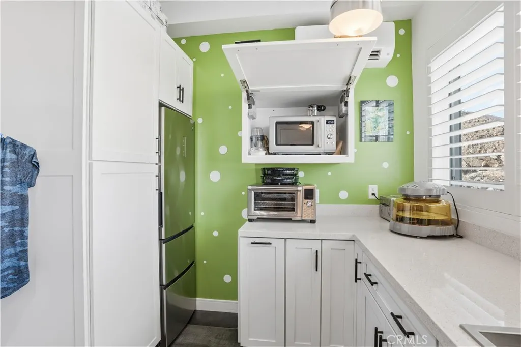 29875 Smugglers Point Drive, Canyon Lake, California 92587 home-pic-45