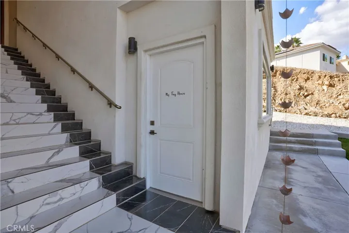 Separate entrance to ADU