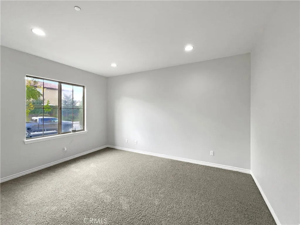 32676 Quiet Trail Drive, Temecula, California 92596 home-pic-25