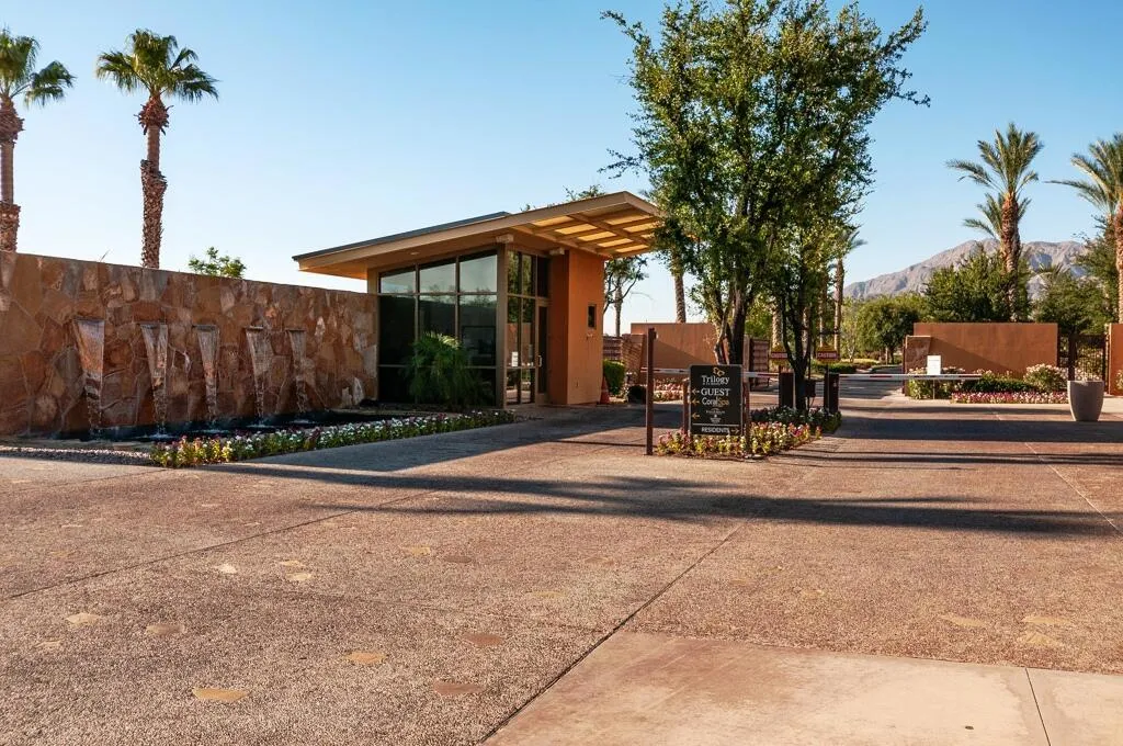 81463 Joshua Tree Court, La Quinta, California 92253 home-pic-34