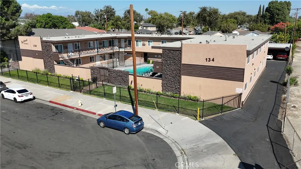 134 S Pritchard Avenue, Fullerton, California 92833 home-pic-2