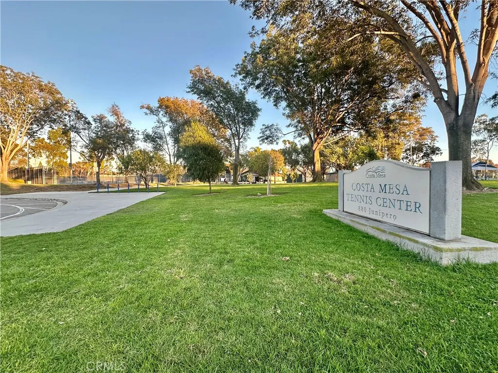 117 Clearbrook Lane, Costa Mesa, California 92626 home-pic-15