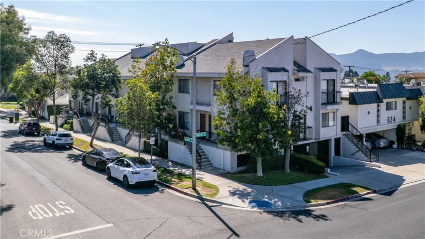 638 E Tujunga Avenue, Burbank, California 91501