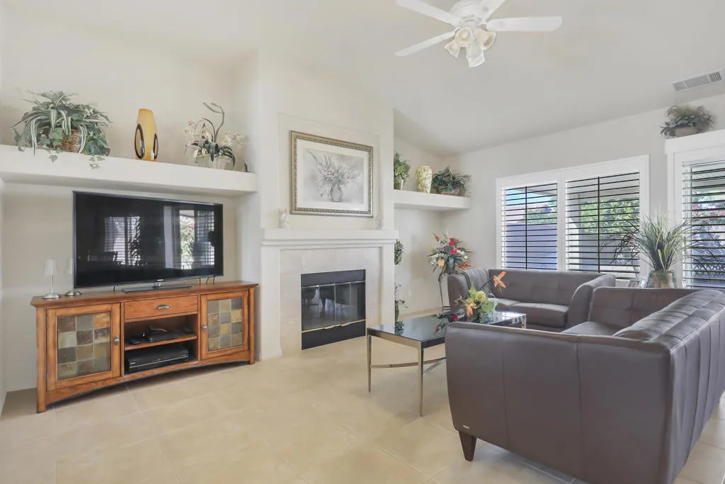 80628 Virginia Avenue, Indio, California 92201 home-pic-6