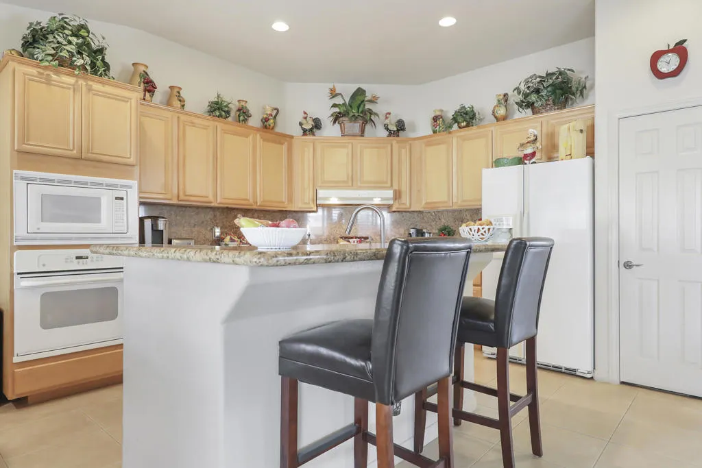 80628 Virginia Avenue, Indio, California 92201 home-pic-11