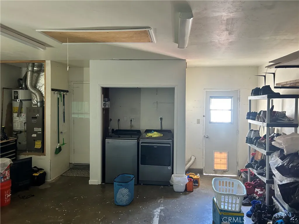 10443 Nate Way, Santee, California 92071 home-pic-18