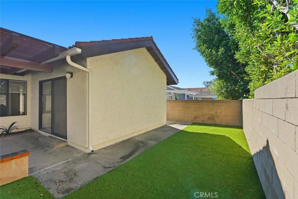 2709 Orange Avenue, Torrance, California 90501 home-pic-37