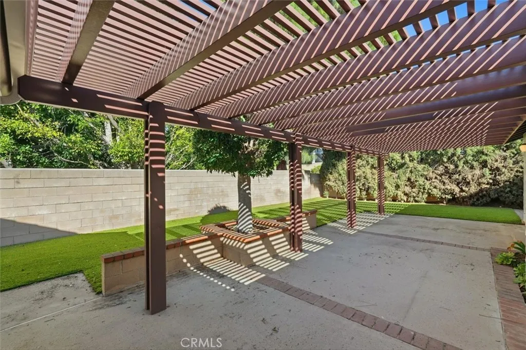 2709 Orange Avenue, Torrance, California 90501 home-pic-35