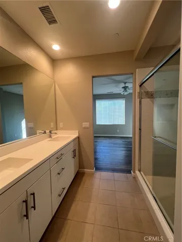 177 Magnet, Irvine, California 92618