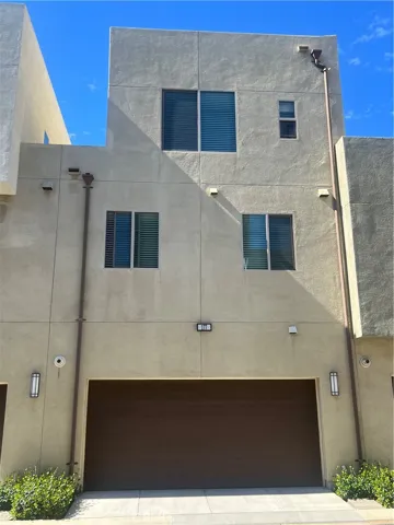 177 Magnet, Irvine, California 92618