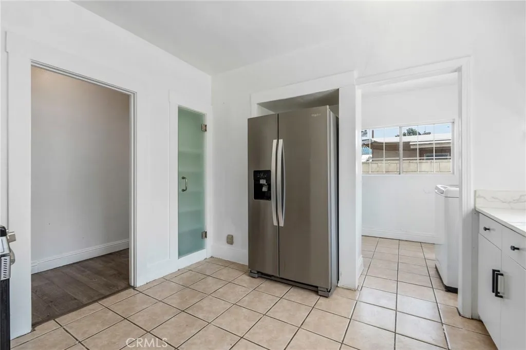 1545 E 41st, Los Angeles, California 90011 home-pic-9