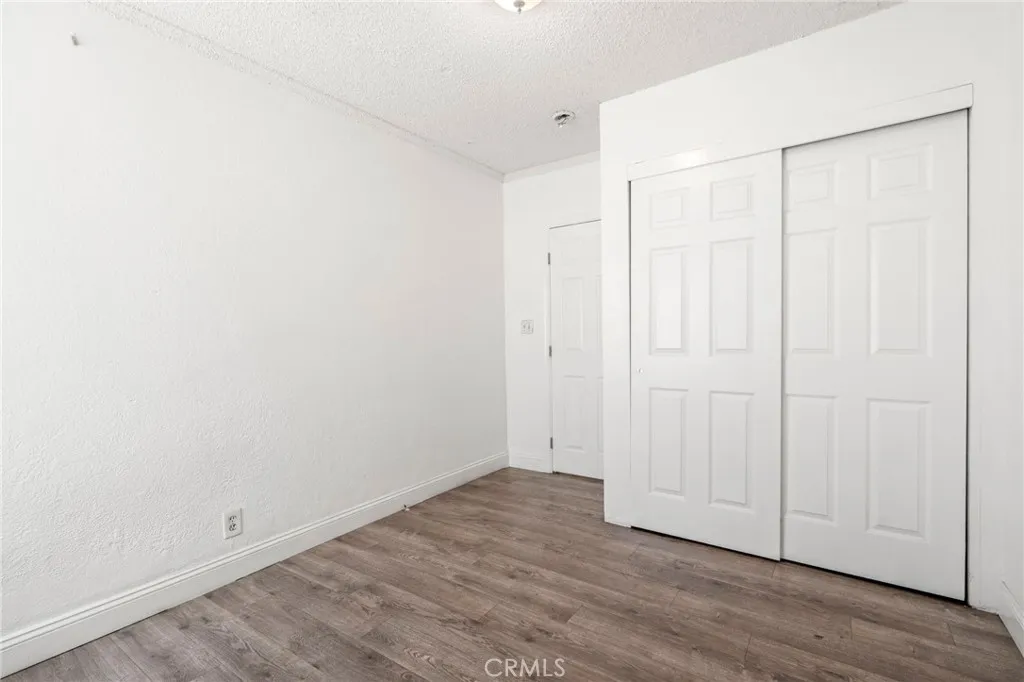 1545 E 41st, Los Angeles, California 90011 home-pic-32