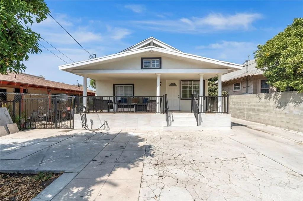 1545 E 41st, Los Angeles, California 90011 home-pic-1