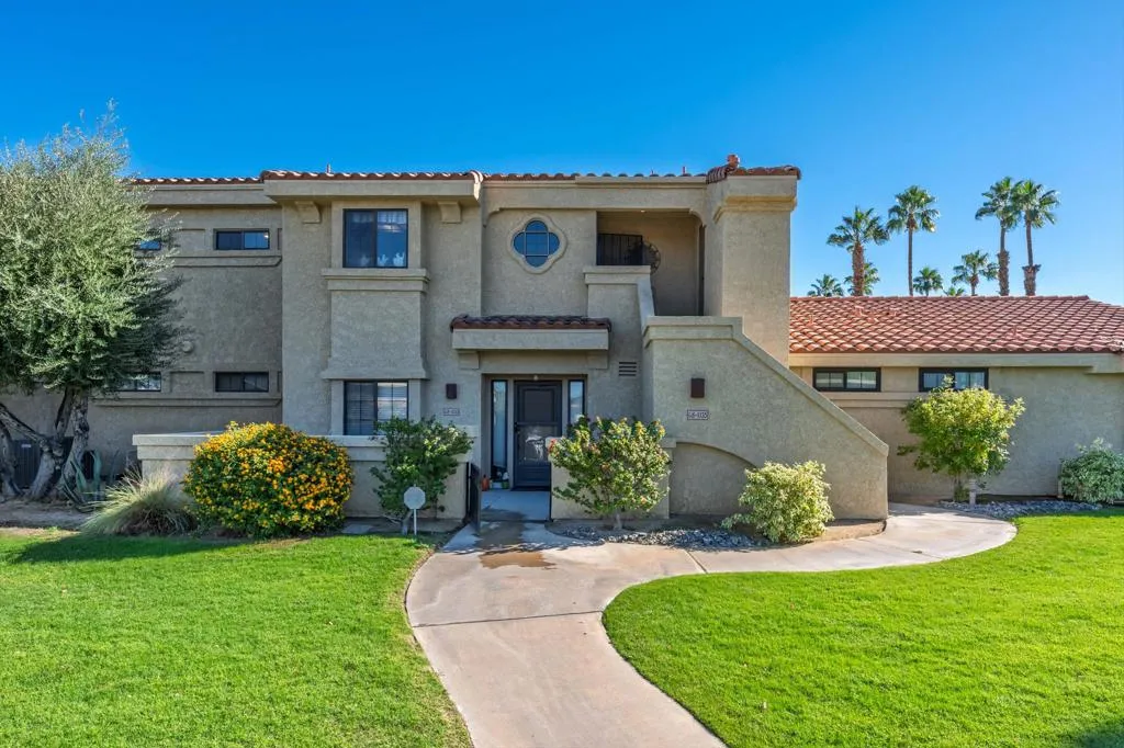 68035 Lakeland Drive, Cathedral City, California 92234 home-pic-1