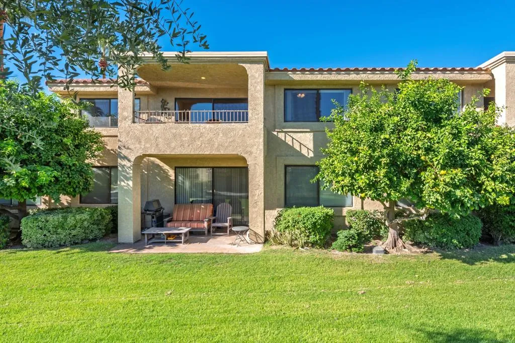 68035 Lakeland Drive, Cathedral City, California 92234 home-pic-26