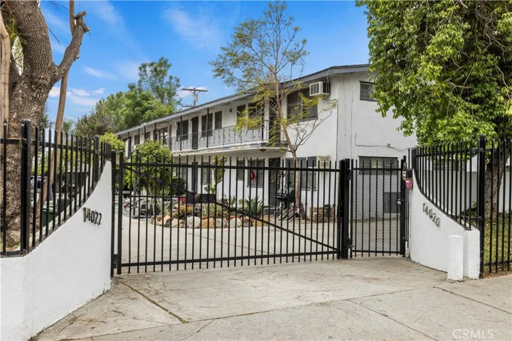 14020 Foothill, Sylmar, California 91342