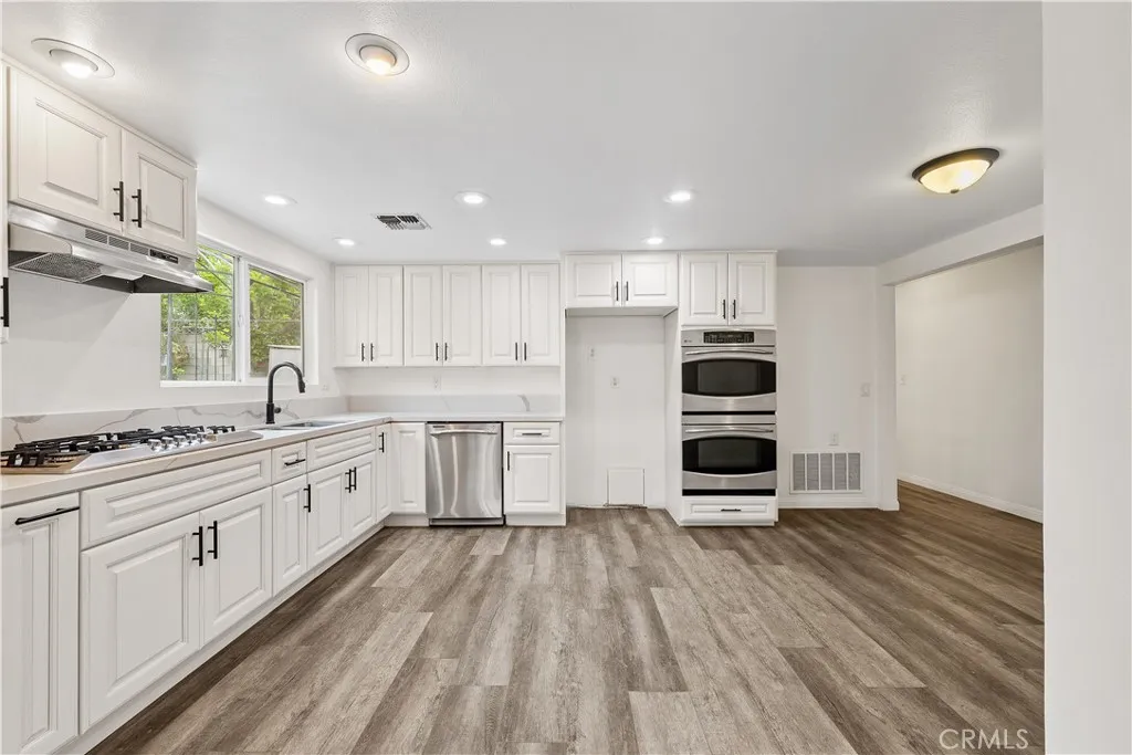 3137 E. Valley View Ave, West Covina, California 91792 home-pic-2