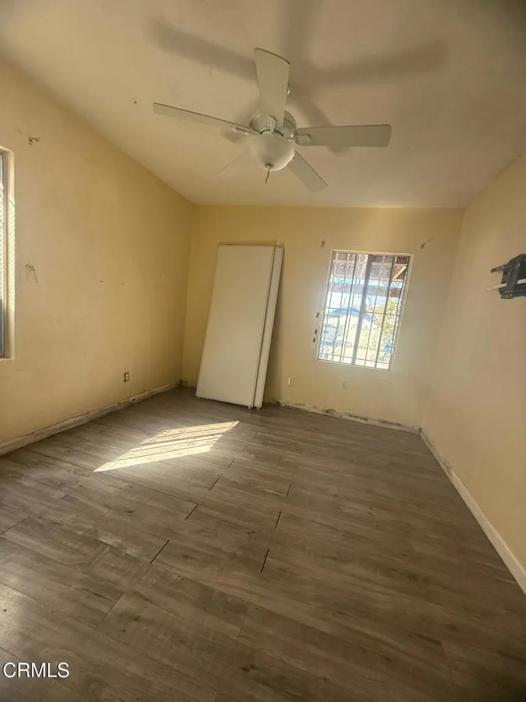 343 E 119th Street, Los Angeles, California 90061 home-pic-7