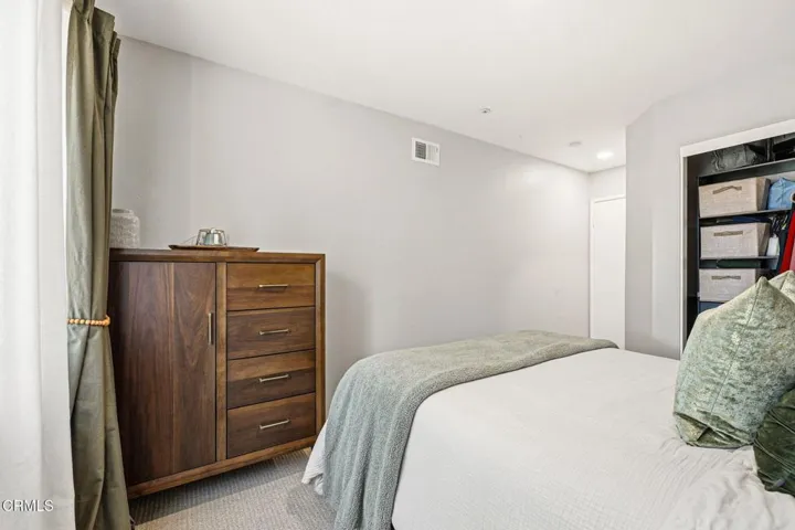 16-web-or-mls-807-kingfisher-way