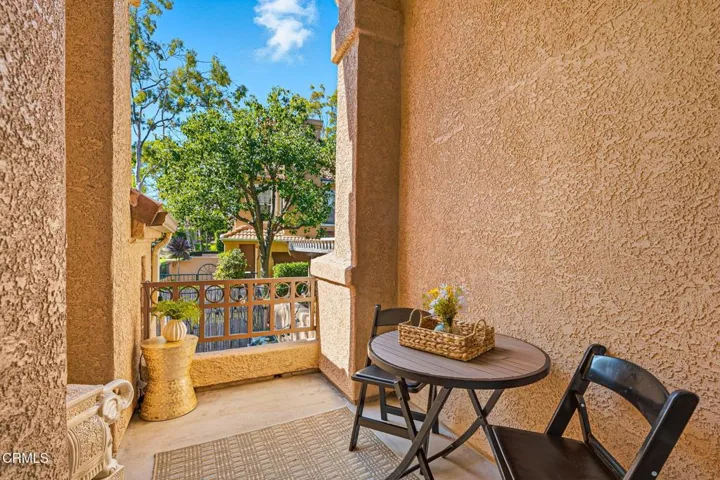 20-web-or-mls-807-kingfisher-way