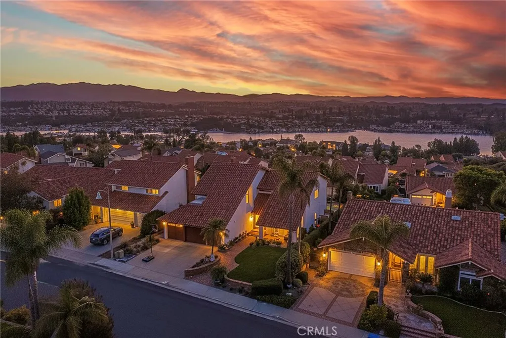 22792 Orellana, Mission Viejo, California 92691 home-pic-0